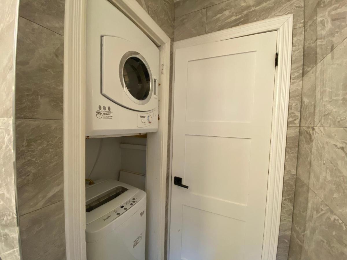 Yonge And Finch Subway !L Spacious & Bright Private Bedroom With Shared Amenties Toronto Exterior foto